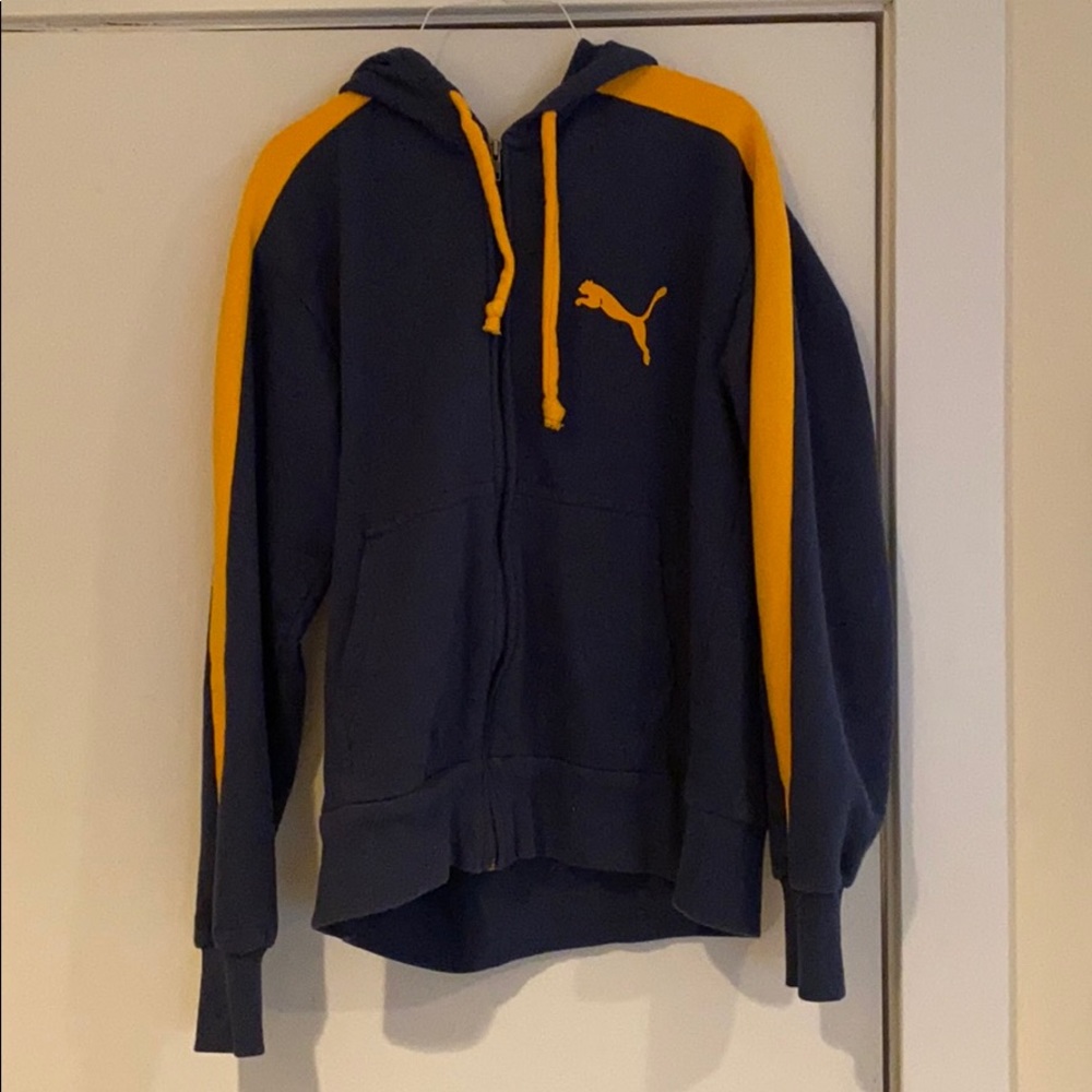 Puma zip hoodie (L)